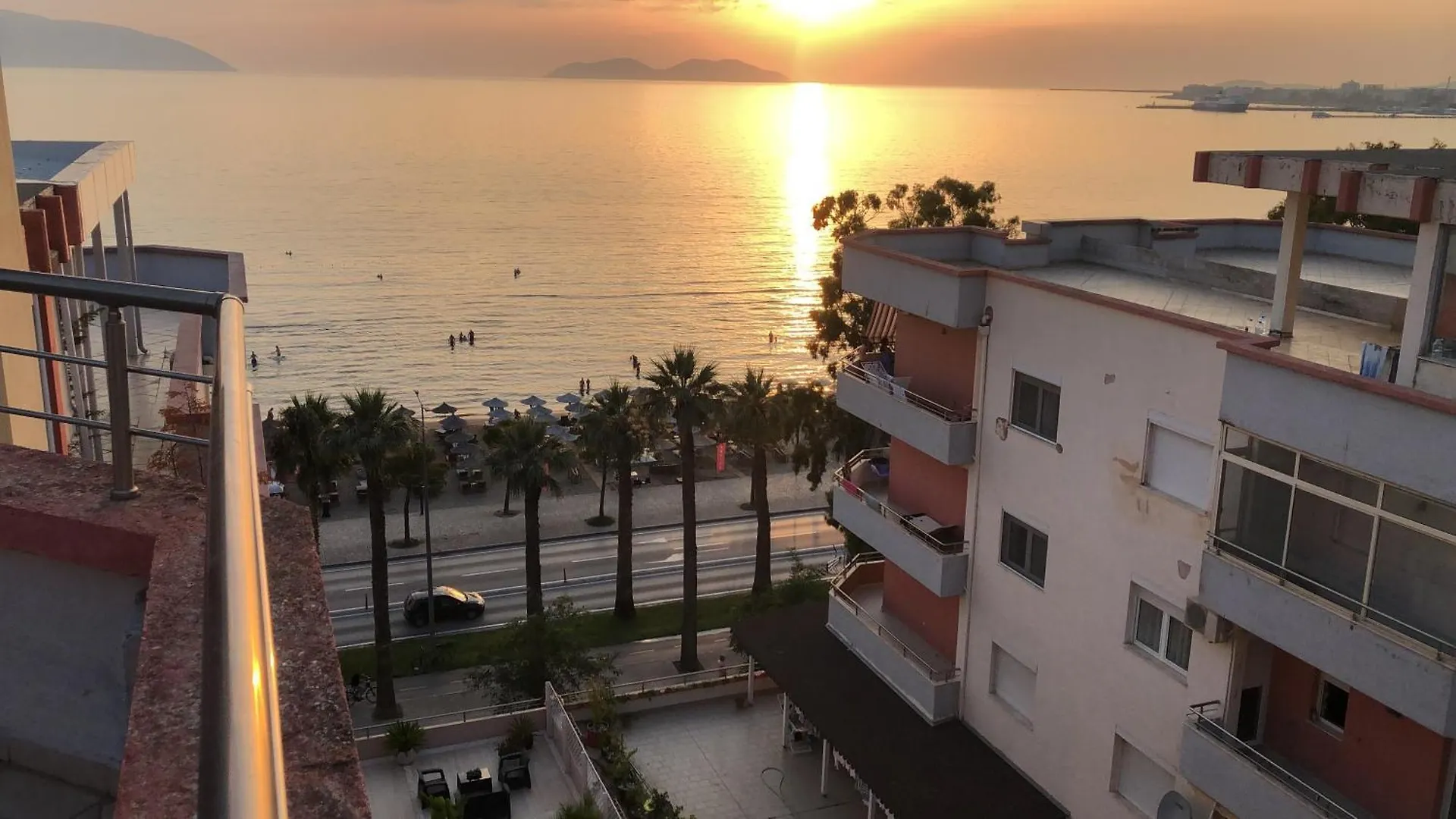 Val Apartments 'Vlora Lungomare Apartments'