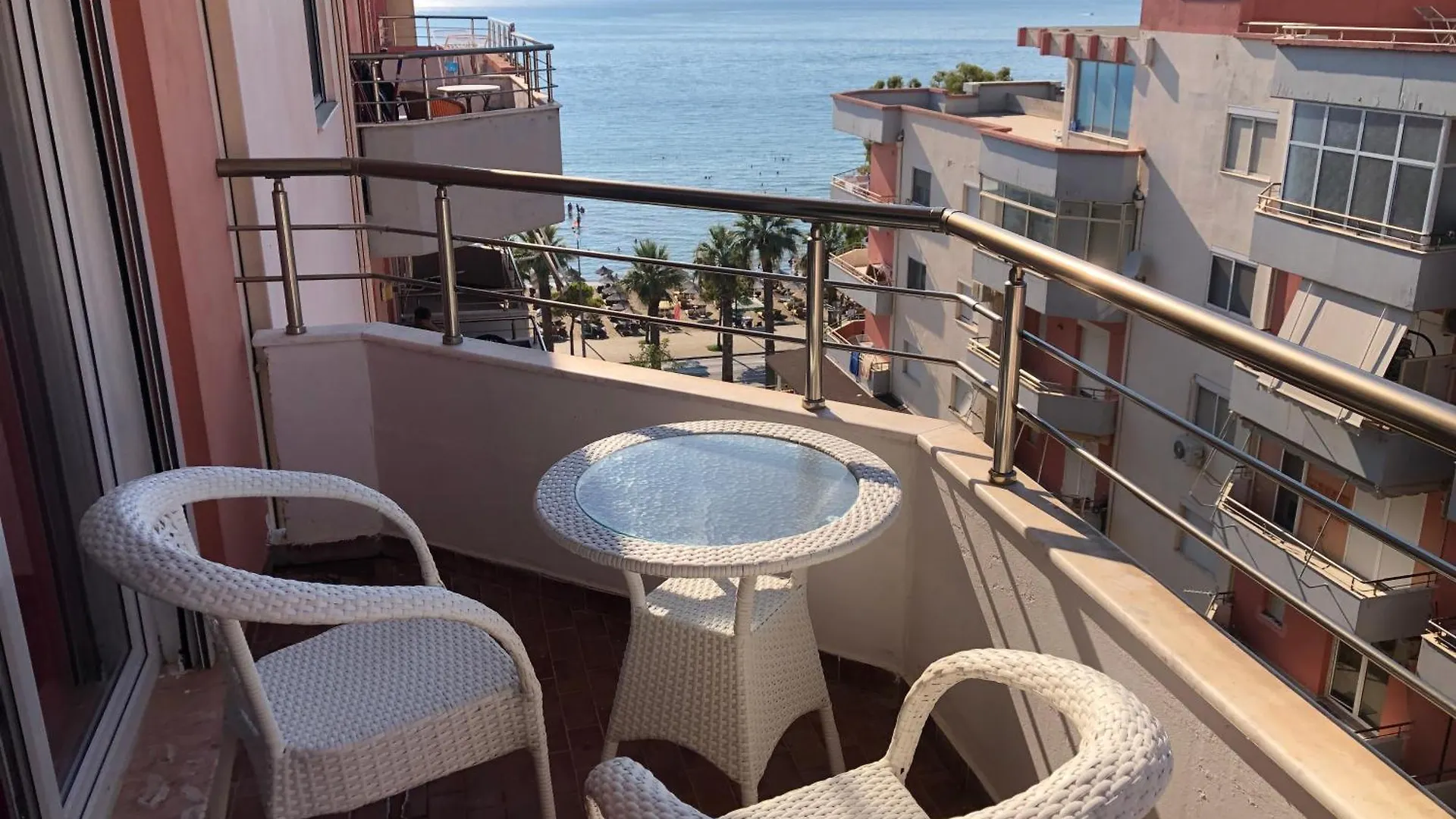 Val Apartments 'Vlora Lungomare Apartments'